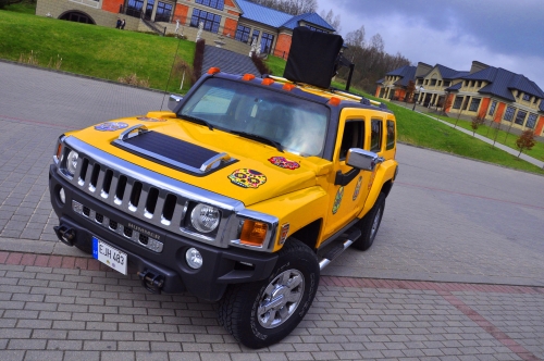 Automobilių nuoma Hummer H3 automobilio nuoma
