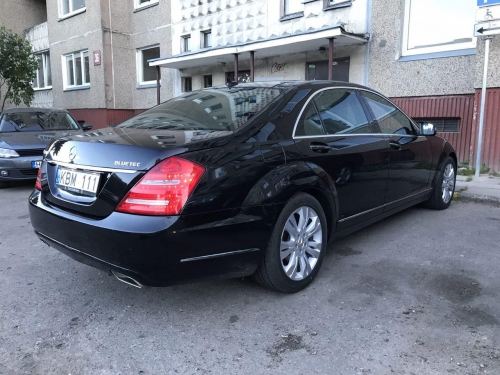 Automobilių nuoma Mercedes jusu vestuvėms