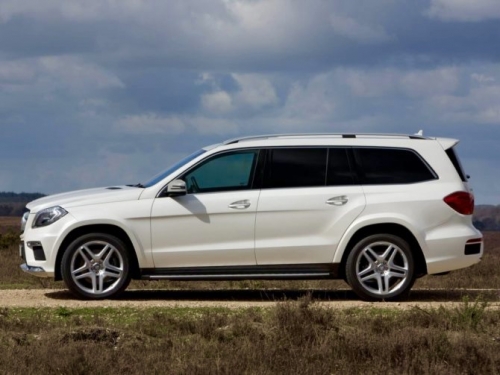 Automobilių nuoma Nuomojami Prabangūs Mercedes-Benz 7 viečiai automobiliai