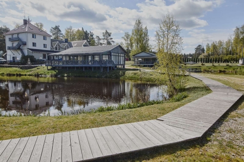 Sodybos, dvarai, vilos Green Town - Skandinaviško stiliaus kompleksas Jūsų šventei 