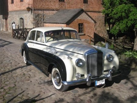 BENTLEY S1 nuoma logo