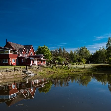 "Juozo vila" - Jūsų vestuvėms, kvepiančio pušyno apsuptyje logo