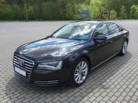 Prabangus AUDI A8 LONG (2013 m. naujas modelis!!!) logo