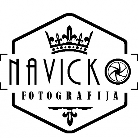 Navickas Lukas, profesionalus vestuvių fotografas. logo